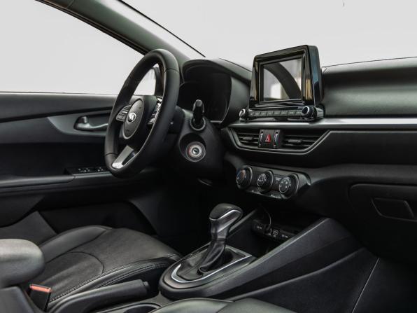 Kia K3 II с пробегом 2018 года, цена 1 558 000 рублей, 127027 км, седан, Автокод Объявления