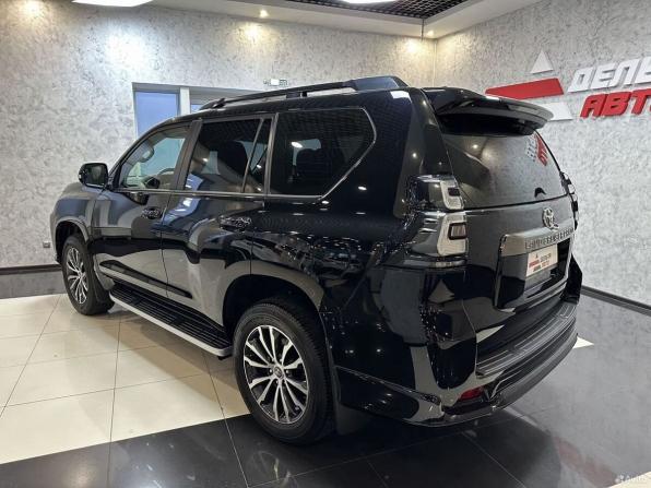Toyota Land Cruiser Prado 150 Series Рестайлинг 3 с пробегом 2022 года, цена 10 650 000 рублей, 1992 км, внедорожник, Автокод Объявления