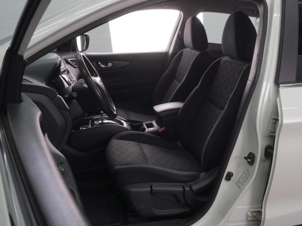 Nissan Qashqai II с пробегом 2015 года, цена 1 379 000 рублей, 122451 км, внедорожник, Автокод Объявления