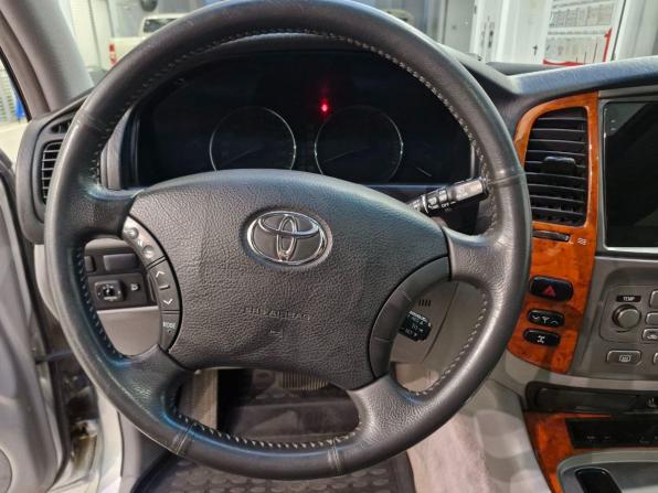 Toyota Land Cruiser 100 Series Рестайлинг 2 с пробегом 2006 года, цена 3 090 000 рублей, 127000 км, внедорожник, Автокод Объявления