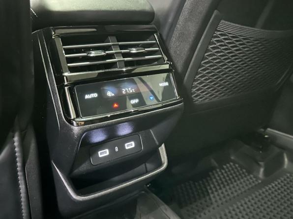 Geely Monjaro I с пробегом 2023 года, цена 2 950 000 рублей, 82114 км, внедорожник, Автокод Объявления