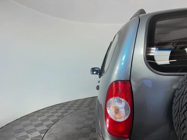 Chevrolet Niva I Рестайлинг с пробегом 2015 года, цена 545 000 рублей, 99000 км, внедорожник, Автокод Объявления