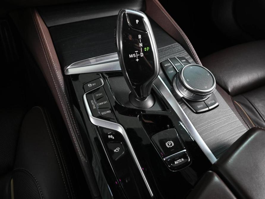 BMW 5 серии VII (G30/G31/G38) Рестайлинг Ростов-на-Дону  - изображение 19