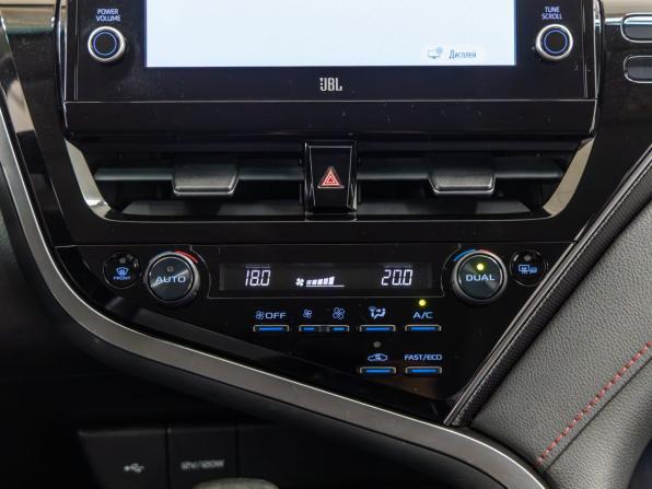 Toyota Camry VIII (XV70) Рестайлинг с пробегом 2021 года, цена 2 998 000 рублей, 72821 км, седан, Автокод Объявления