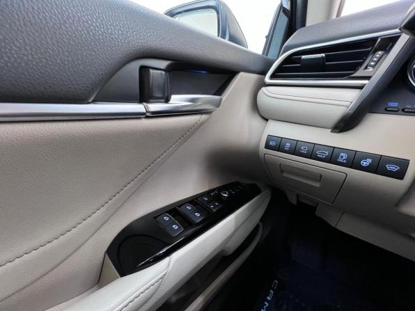 Toyota Camry VIII (XV70) с пробегом 2019 года, цена 2 950 000 рублей, 166707 км, седан, Автокод Объявления