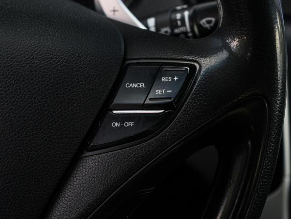 Hyundai Sonata VI (YF) с пробегом 2010 года, цена 1 200 000 рублей, 147355 км, седан, Автокод Объявления