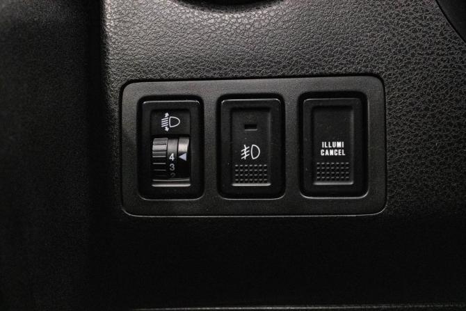 Suzuki Grand Vitara II с пробегом 2005 года, цена 689 000 рублей, 304318 км, внедорожник, Автокод Объявления