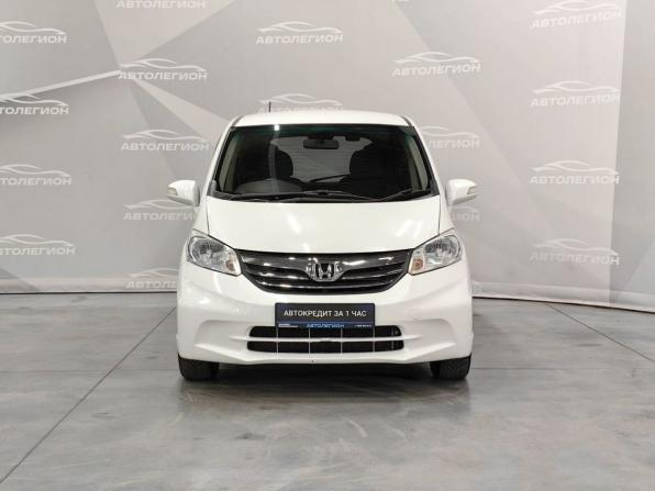 Honda Freed I Рестайлинг с пробегом 2013 года, цена 1 150 000 рублей, 170704 км, компактвэн, Автокод Объявления