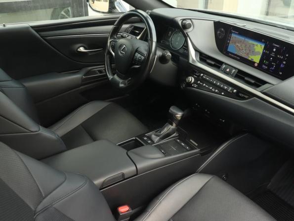 Lexus ES VII с пробегом 2020 года, цена 3 899 000 рублей, 102300 км, седан, Автокод Объявления