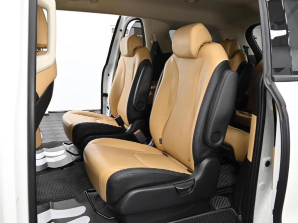 Kia Carnival IV с пробегом 2021 года, цена 3 349 000 рублей, 92000 км, минивэн, Автокод Объявления