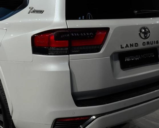Toyota Land Cruiser 300 Series с пробегом 2021 года, цена 9 790 000 рублей, 48578 км, внедорожник, Автокод Объявления