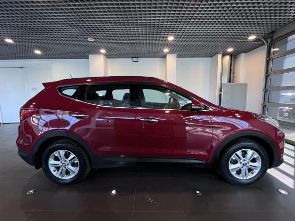 Hyundai Santa Fe III с пробегом 2014 года, цена 1 992 000 рублей, 120143 км, внедорожник, Автокод Объявления