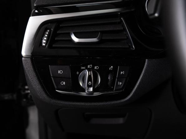 BMW 5 серии VII (G30/G31/G38) с пробегом 2019 года, цена 2 730 000 рублей, 130000 км, седан, Автокод Объявления