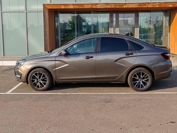 Lada (ВАЗ) Vesta I Рестайлинг (NG) с пробегом 2024 года, цена 1 329 000 рублей, 21115 км, седан, Автокод Объявления