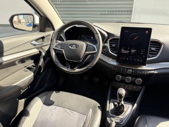 Lada (ВАЗ) Vesta I Рестайлинг (NG) с пробегом 2023 года, цена 1 295 000 рублей, 48165 км, седан, Автокод Объявления