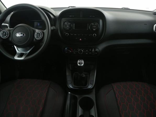 Kia Soul III с пробегом 2020 года, цена 1 652 000 рублей, 38800 км, хэтчбек, Автокод Объявления