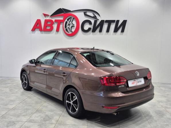 Volkswagen Jetta VI Рестайлинг с пробегом 2014 года, цена 980 000 рублей, 218000 км, седан, Автокод Объявления