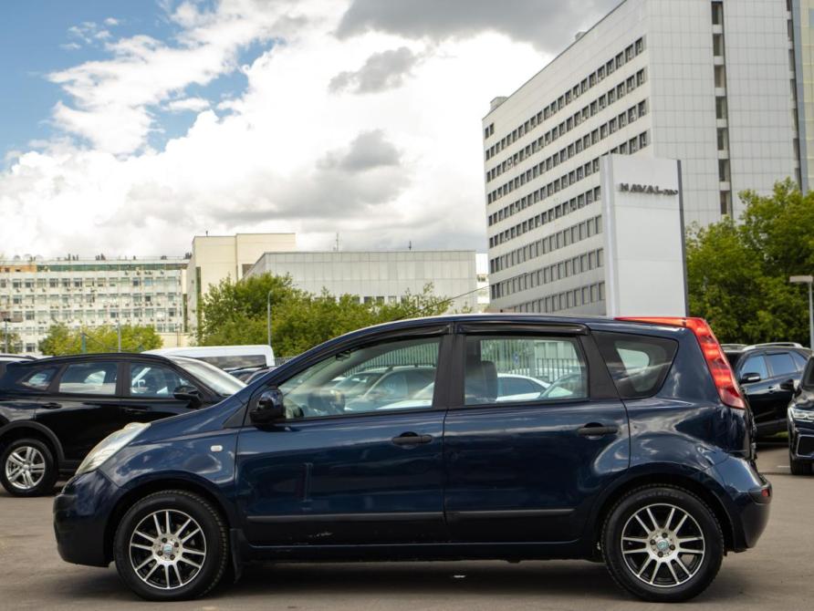 Nissan Note I Москва  - изображение 7