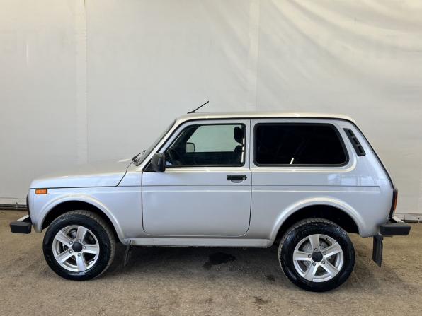 Lada (ВАЗ) Niva Legend с пробегом 2024 года, цена 760 000 рублей, 49896 км, внедорожник, Автокод Объявления