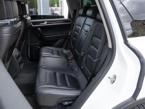Volkswagen Touareg II с пробегом 2014 года, цена 2 190 000 рублей, 227015 км, внедорожник, Автокод Объявления