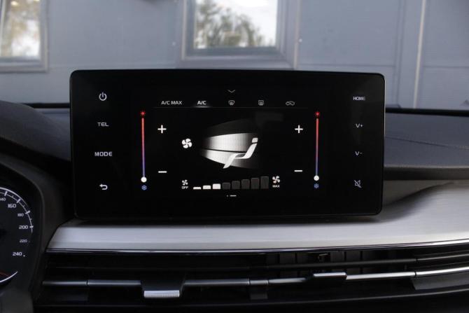 Livan X3 Pro с пробегом 2023 года, цена 1 290 000 рублей, 28630 км, внедорожник, Автокод Объявления