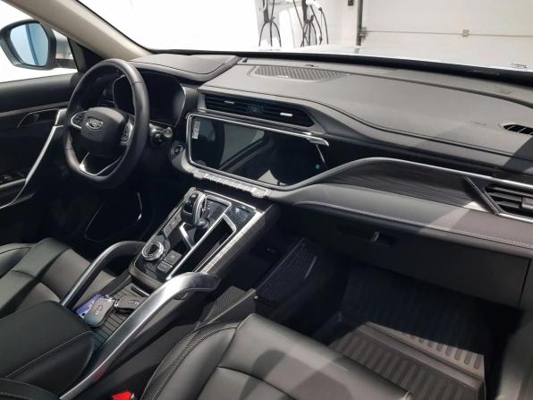 Geely Atlas Pro с пробегом 2024 года, цена 1 899 000 рублей, 22015 км, внедорожник, Автокод Объявления
