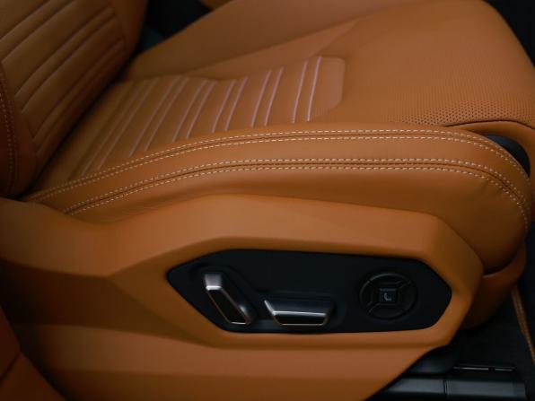 Lamborghini Urus I Рестайлинг с пробегом 2025 года, цена 43 000 000 рублей, 82 км, внедорожник, Автокод Объявления