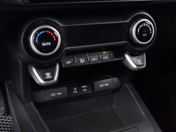 Kia Rio IV с пробегом 2019 года, цена 1 205 999 рублей, 123034 км, седан, Автокод Объявления