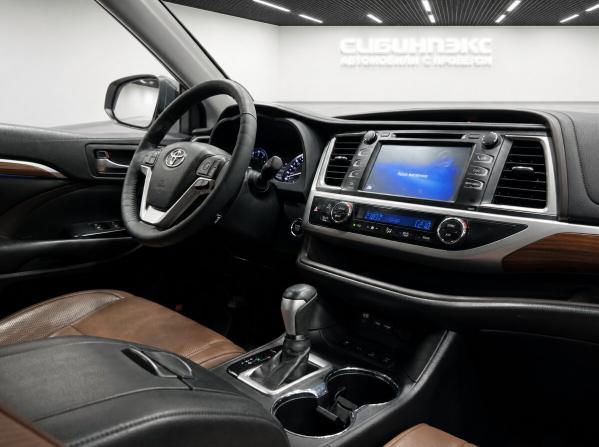 Toyota Highlander III (XU50) Рестайлинг с пробегом 2019 года, цена 4 350 000 рублей, 62500 км, внедорожник, Автокод Объявления
