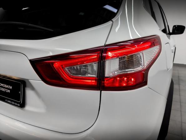 Nissan Qashqai II с пробегом 2016 года, цена 1 255 000 рублей, 108193 км, внедорожник, Автокод Объявления