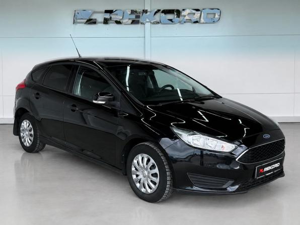 Ford Focus III Рестайлинг с пробегом 2015 года, цена 929 000 рублей, 126651 км, хэтчбек, Автокод Объявления