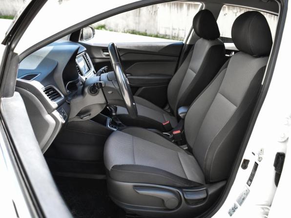 Hyundai Solaris II с пробегом 2017 года, цена 1 465 000 рублей, 54004 км, седан, Автокод Объявления