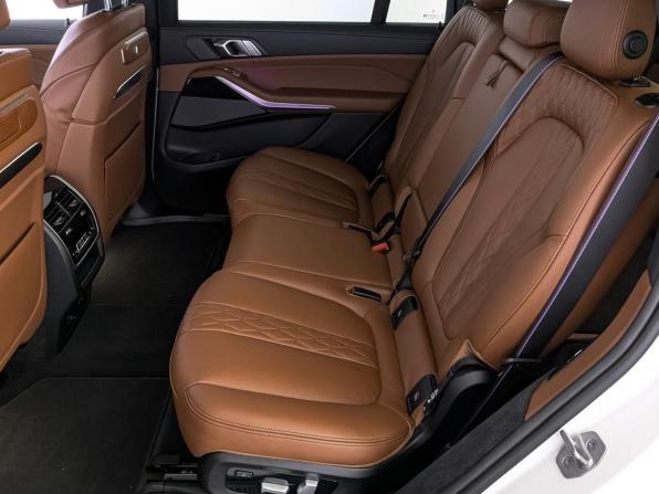 BMW X7 I (G07) Рестайлинг с пробегом 2023 года, цена 11 300 000 рублей, 68991 км, внедорожник, Автокод Объявления