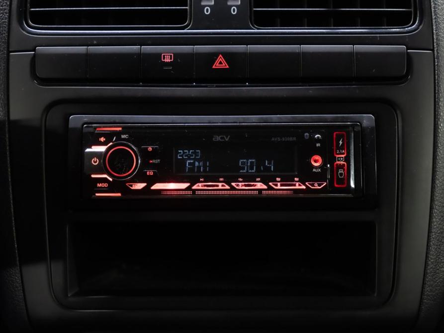 Volkswagen Polo V Рестайлинг Тюмень  - изображение 19