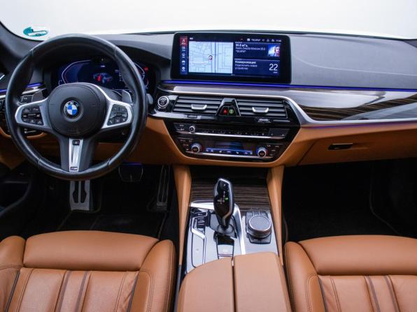 BMW 5 серии VII (G30/G31/G38) Рестайлинг с пробегом 2023 года, цена 7 550 000 рублей, 44793 км, седан, Автокод Объявления