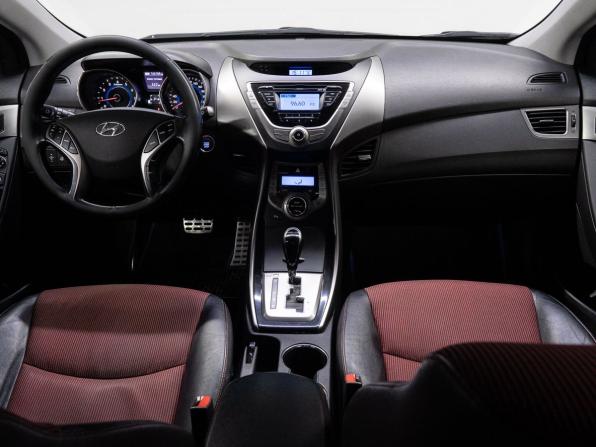 Hyundai Elantra V (MD) с пробегом 2013 года, цена 1 040 000 рублей, 166188 км, седан, Автокод Объявления