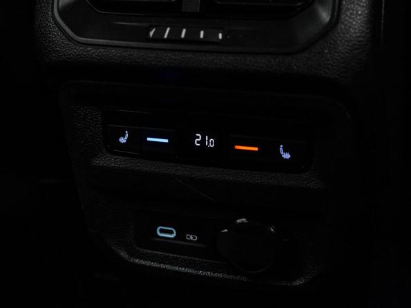 Volkswagen Tiguan II Рестайлинг с пробегом 2021 года, цена 3 499 000 рублей, 104350 км, внедорожник, Автокод Объявления