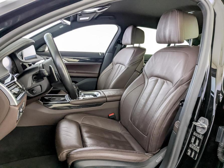 BMW 7 серии VI (G11/G12) Рестайлинг Санкт-Петербург  - изображение 20