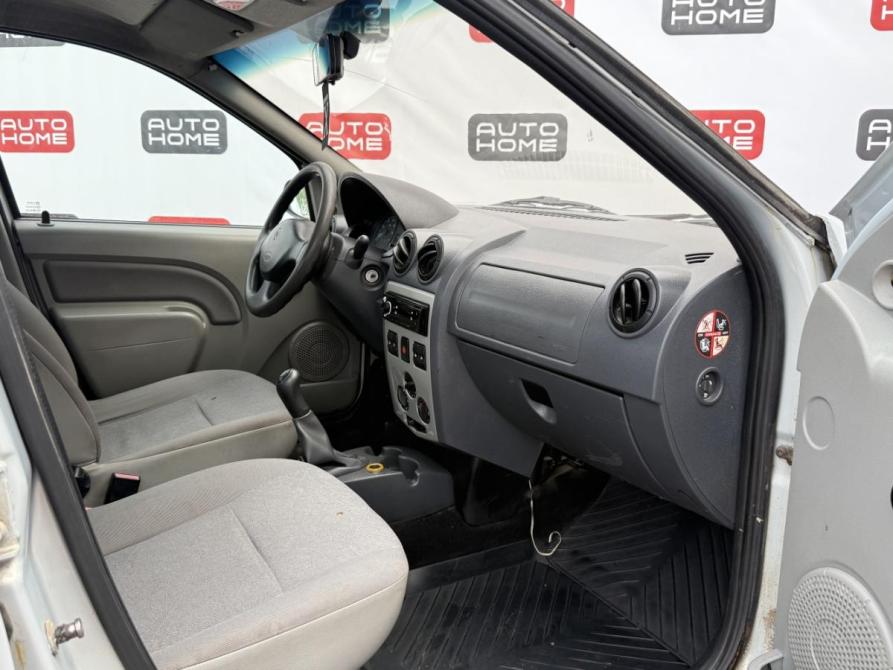 Renault Logan I Санкт-Петербург  - изображение 10