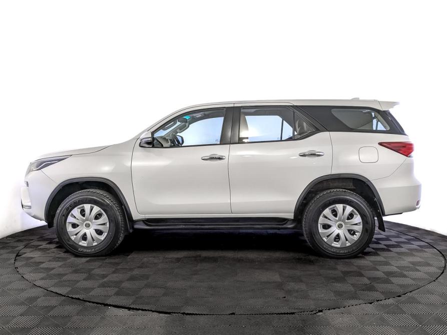 Toyota Fortuner II Рестайлинг Москва  - изображение 8