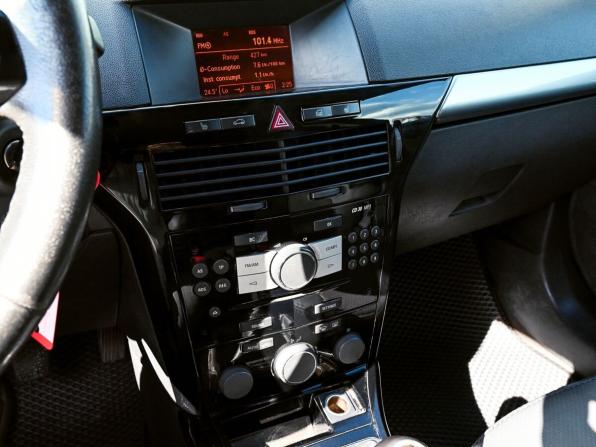 Opel Astra H Рестайлинг с пробегом 2012 года, цена 476 000 рублей, 363617 км, седан, Автокод Объявления