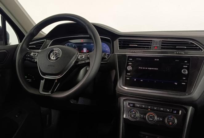 Volkswagen Tiguan II с пробегом 2017 года, цена 2 390 000 рублей, 240582 км, внедорожник, Автокод Объявления