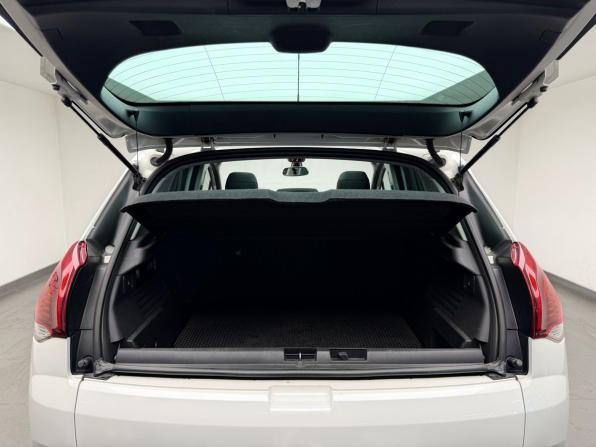 Peugeot 3008 I Рестайлинг с пробегом 2014 года, цена 849 000 рублей, 185819 км, внедорожник, Автокод Объявления