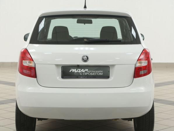 Skoda Fabia II Рестайлинг с пробегом 2014 года, цена 554 000 рублей, 255000 км, хэтчбек, Автокод Объявления