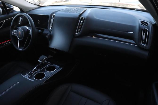 Hongqi HS3 с пробегом 2024 года, цена 2 931 000 рублей, 11690 км, внедорожник, Автокод Объявления