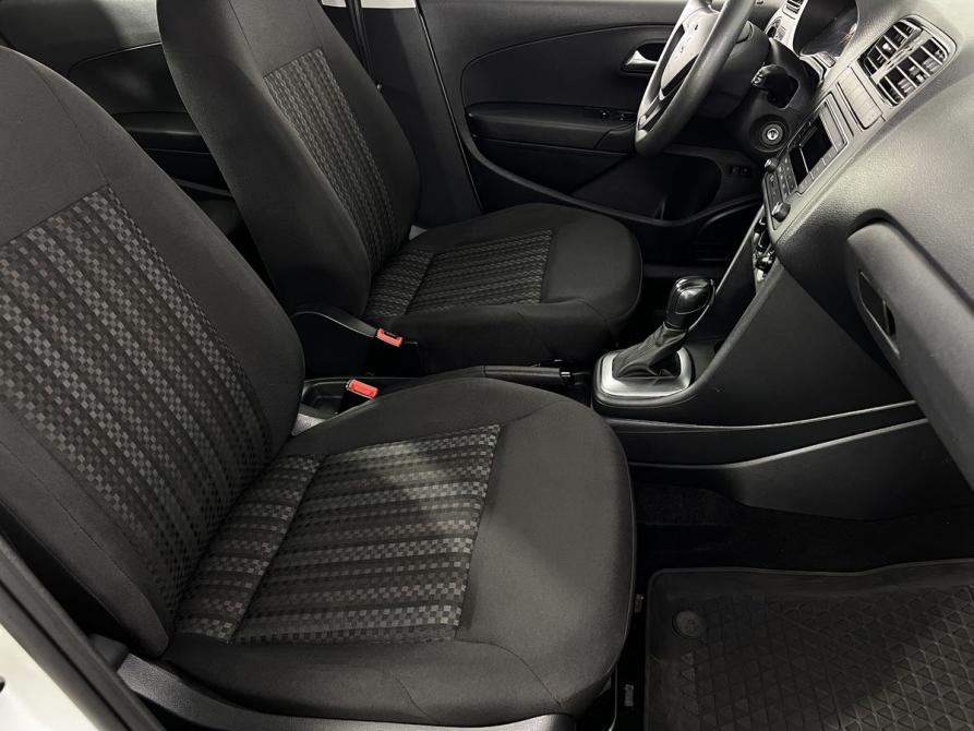 Volkswagen Polo V Рестайлинг Калининград  - изображение 12