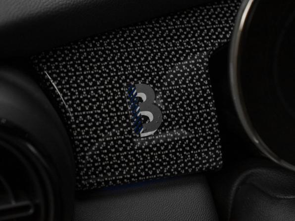 Mini Hatch III (F55/F56) Рестайлинг 2 с пробегом 2022 года, цена 3 890 000 рублей, 17160 км, хэтчбек, Автокод Объявления