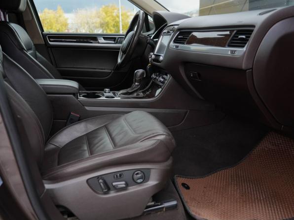 Volkswagen Touareg II с пробегом 2013 года, цена 2 250 000 рублей, 256547 км, внедорожник, Автокод Объявления
