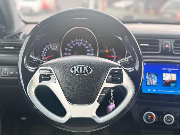 Kia Rio III Рестайлинг с пробегом 2016 года, цена 960 000 рублей, 102251 км, седан, Автокод Объявления