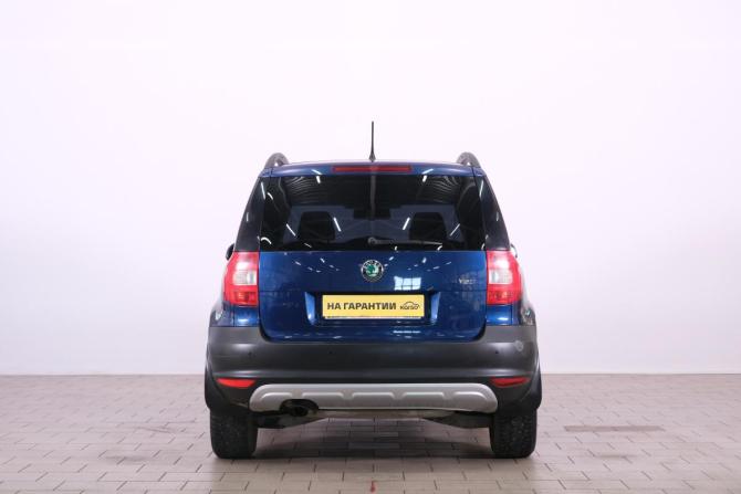 Skoda Yeti I с пробегом 2013 года, цена 1 099 000 рублей, 92000 км, внедорожник, Автокод Объявления